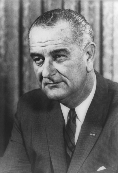 Angaben zur Person Lyndon B. Johnson (19081973)