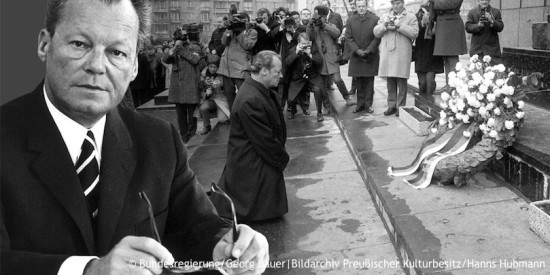 Schwarz-Weiß-Collage eines Porträts von Willy Brandt. Im Hintergrund kniet Willy Brandt dem Ehrendenkmal für die Helden des Warschauer Ghettos nieder. Öffnet den multimedialen Zeitstrahl der Jahre von 1967 bis 1974.