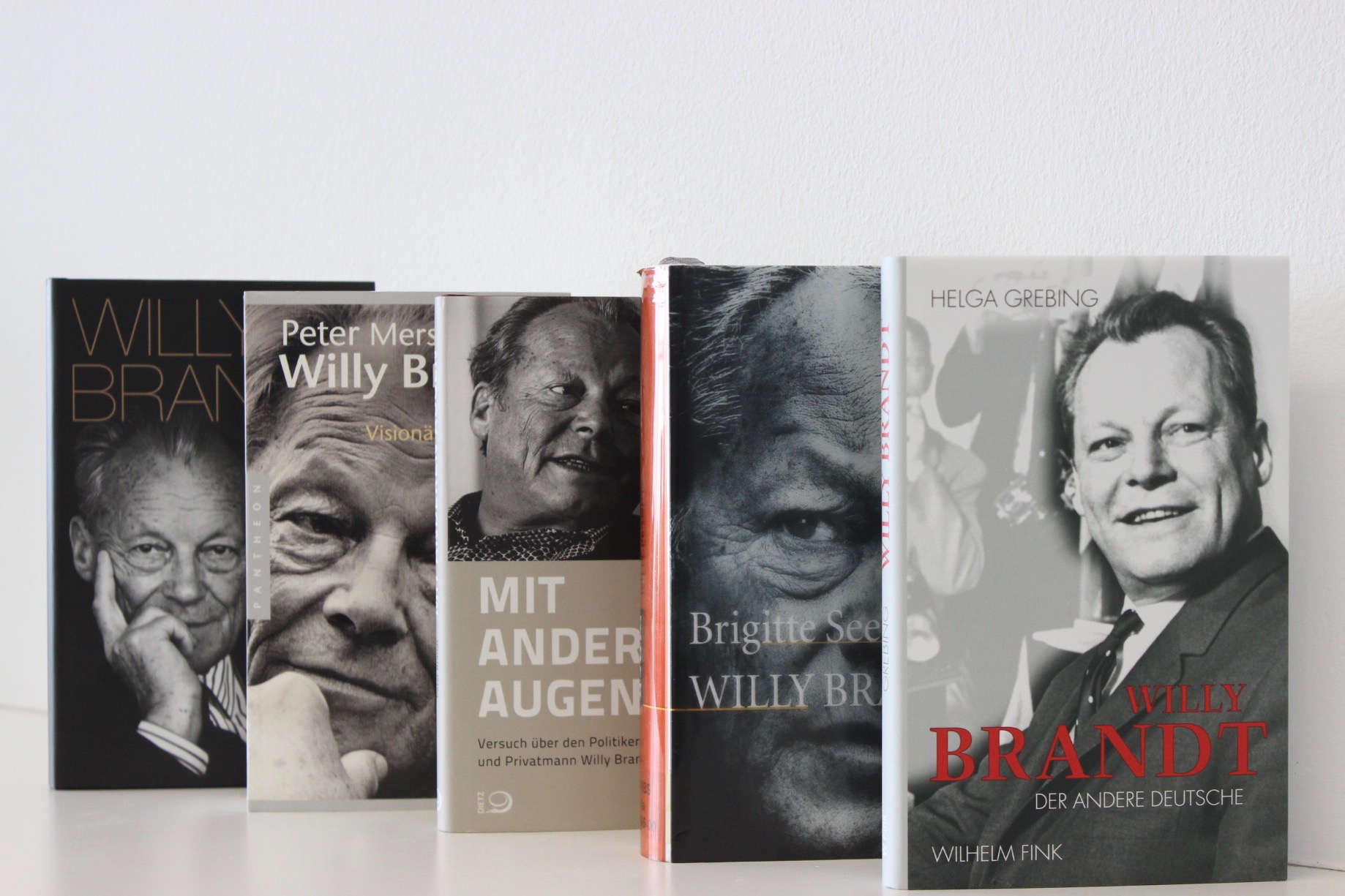 Biografien, Monografien und Sammelbände über Willy Brandt