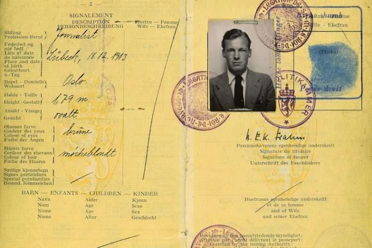 Norwegischer Pass Willy Brandts auf gelbem Papier von 1940.