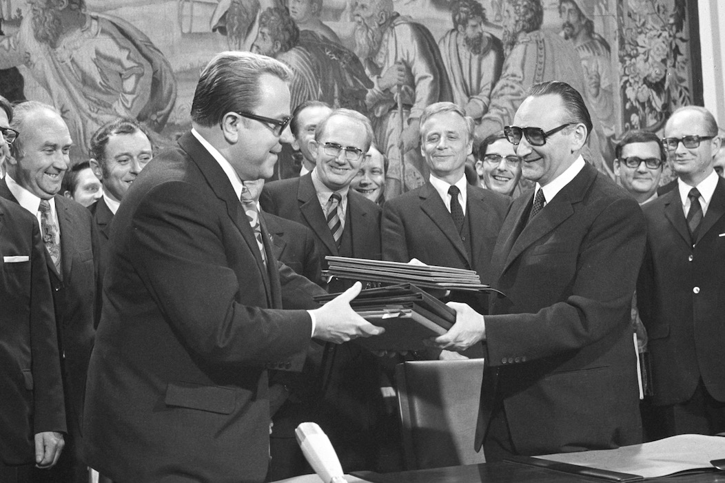 Grundlagenvertrag Zwischen Brd Und Ddr www.willy-brandt-biografie.de